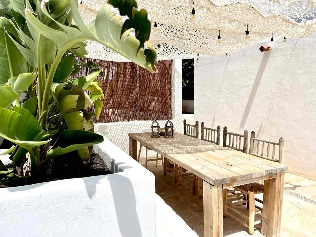 Celebrate Life'S Precious Moments At Can Saca! Sant Jordi de ses Salines Spanien